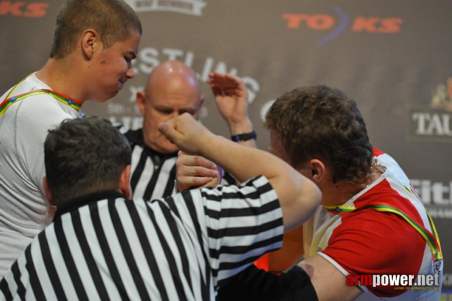 Euroarm 2013 - day 4 - right hand juniors 21, seniors # Siłowanie na ręce # Armwrestling # Armpower.net