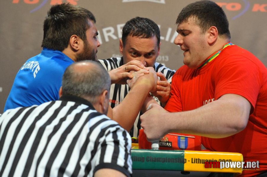 Euroarm 2013 - day 4 - right hand juniors 21, seniors # Siłowanie na ręce # Armwrestling # Armpower.net