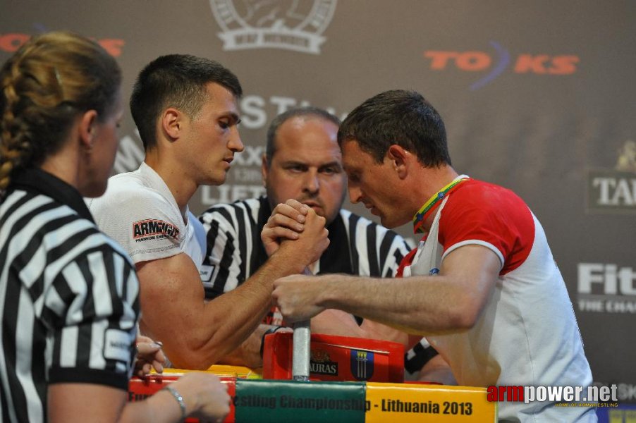 Euroarm 2013 - day 4 - right hand juniors 21, seniors # Armwrestling # Armpower.net