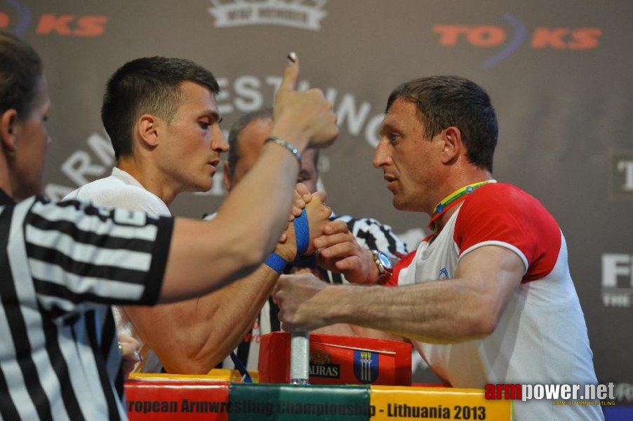 Euroarm 2013 - day 4 - right hand juniors 21, seniors # Armwrestling # Armpower.net