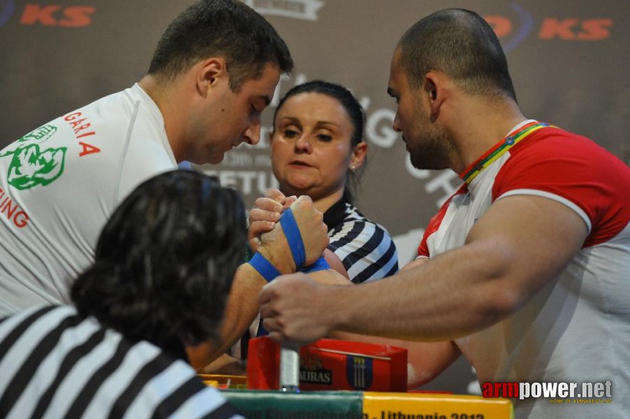 Euroarm 2013 - day 4 - right hand juniors 21, seniors # Armwrestling # Armpower.net