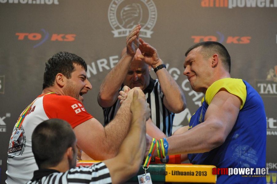 Euroarm 2013 - day 4 - right hand juniors 21, seniors # Siłowanie na ręce # Armwrestling # Armpower.net