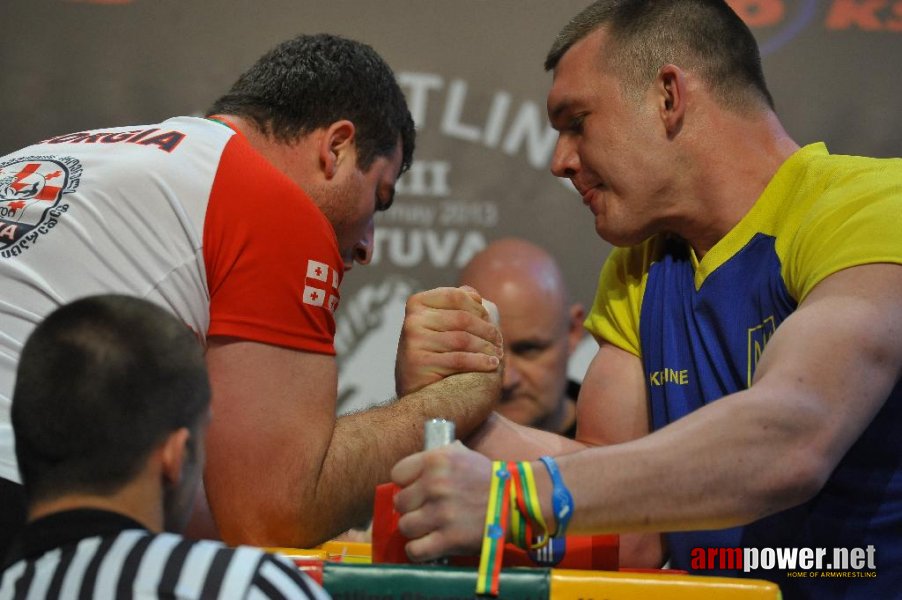 Euroarm 2013 - day 4 - right hand juniors 21, seniors # Siłowanie na ręce # Armwrestling # Armpower.net