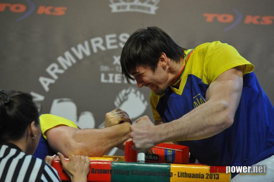 Euroarm 2013 - day 4 - right hand juniors 21, seniors # Siłowanie na ręce # Armwrestling # Armpower.net