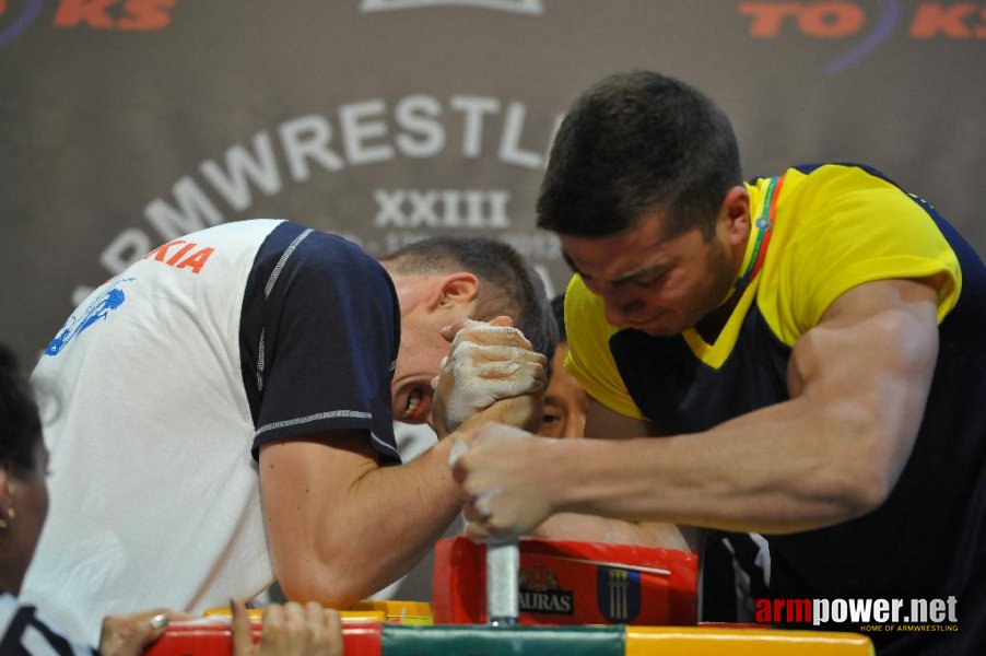 Euroarm 2013 - day 4 - right hand juniors 21, seniors # Siłowanie na ręce # Armwrestling # Armpower.net