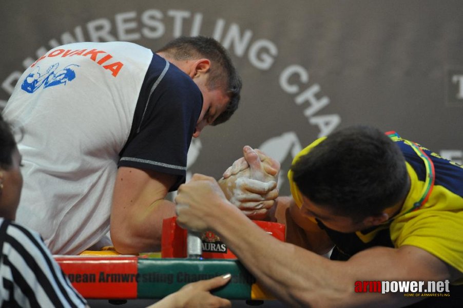 Euroarm 2013 - day 4 - right hand juniors 21, seniors # Siłowanie na ręce # Armwrestling # Armpower.net