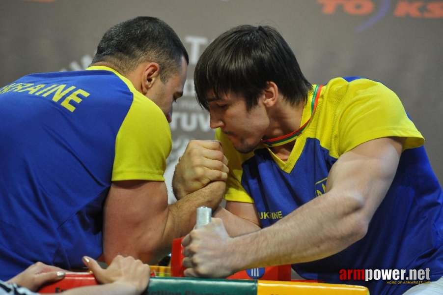 Euroarm 2013 - day 4 - right hand juniors 21, seniors # Siłowanie na ręce # Armwrestling # Armpower.net