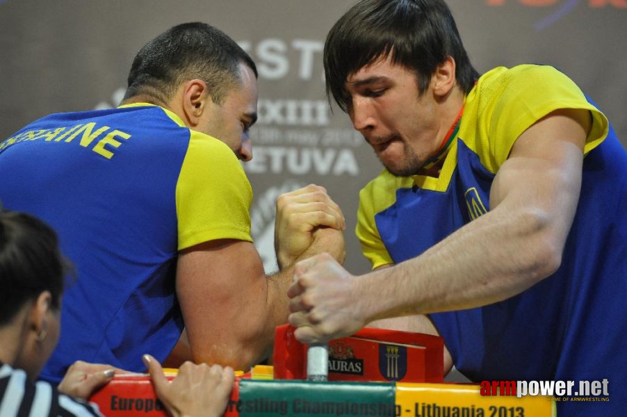 Euroarm 2013 - day 4 - right hand juniors 21, seniors # Armwrestling # Armpower.net