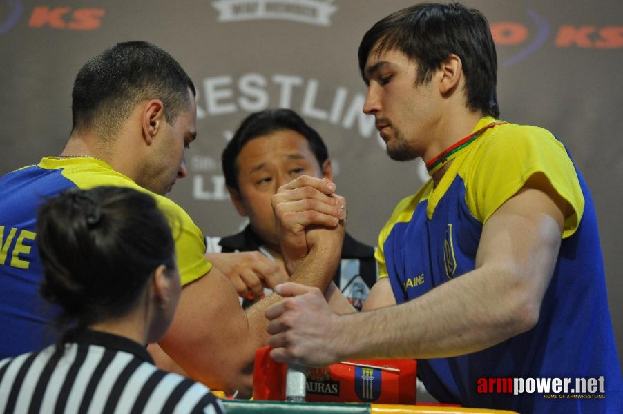 Euroarm 2013 - day 4 - right hand juniors 21, seniors # Siłowanie na ręce # Armwrestling # Armpower.net