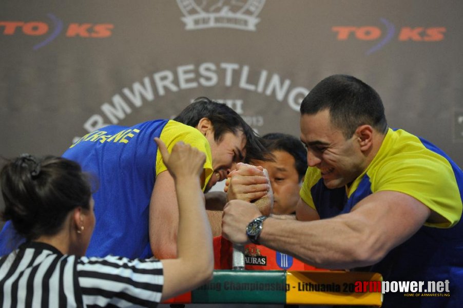 Euroarm 2013 - day 4 - right hand juniors 21, seniors # Armwrestling # Armpower.net