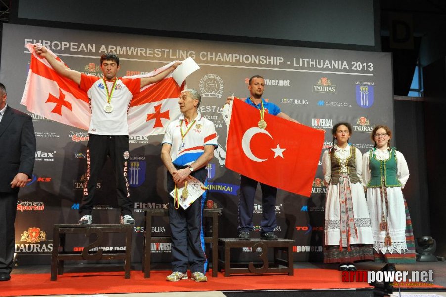 Euroarm 2013 - day 4 - right hand juniors 21, seniors # Siłowanie na ręce # Armwrestling # Armpower.net