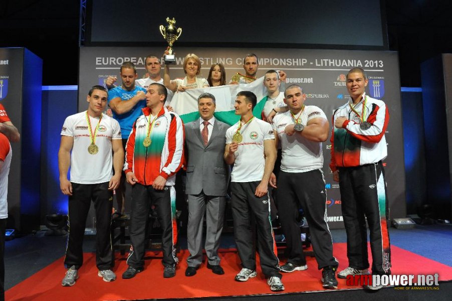 Euroarm 2013 - day 4 - right hand juniors 21, seniors # Siłowanie na ręce # Armwrestling # Armpower.net