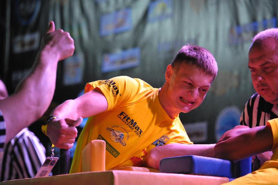 Lion Cup – Fitmax Challenge 2013 # Siłowanie na ręce # Armwrestling # Armpower.net