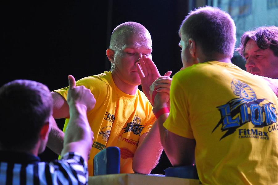 Lion Cup – Fitmax Challenge 2013 # Siłowanie na ręce # Armwrestling # Armpower.net