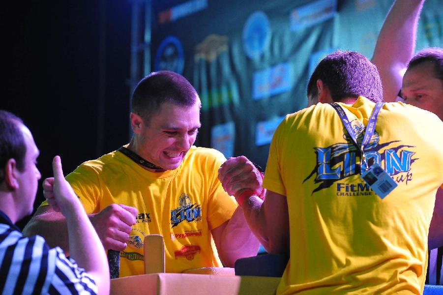 Lion Cup – Fitmax Challenge 2013 # Siłowanie na ręce # Armwrestling # Armpower.net