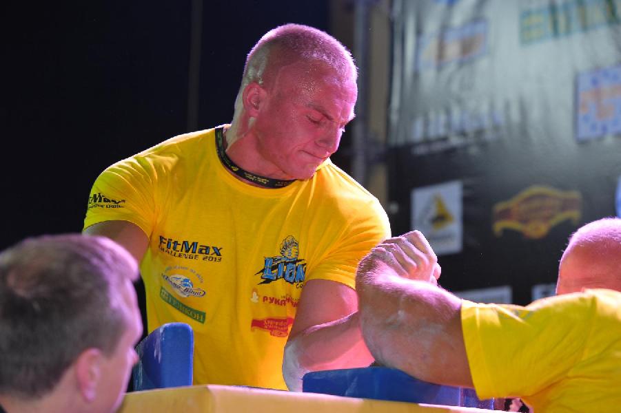 Lion Cup – Fitmax Challenge 2013 # Armwrestling # Armpower.net