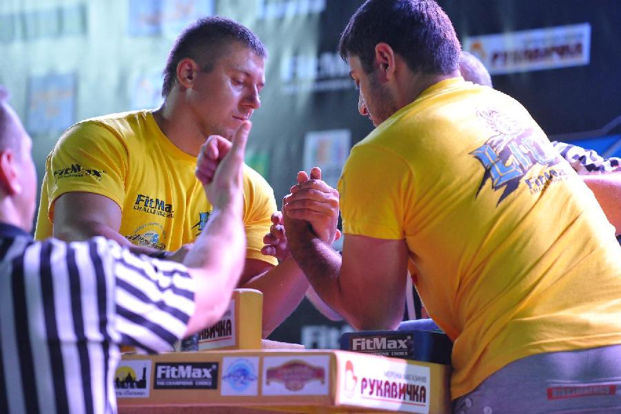 Lion Cup – Fitmax Challenge 2013 # Armwrestling # Armpower.net