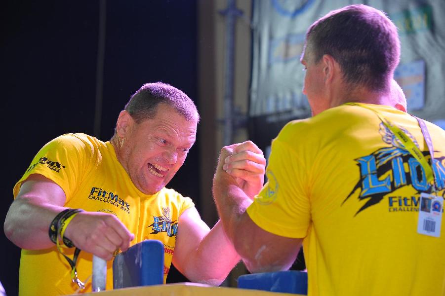 Lion Cup – Fitmax Challenge 2013 # Armwrestling # Armpower.net