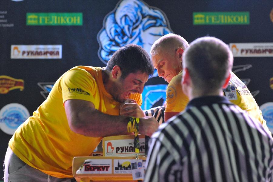 Lion Cup – Fitmax Challenge 2013 # Armwrestling # Armpower.net