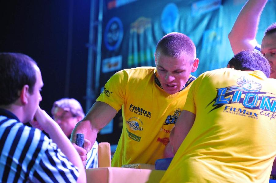 Lion Cup 2013 - Right Hand # Siłowanie na ręce # Armwrestling # Armpower.net