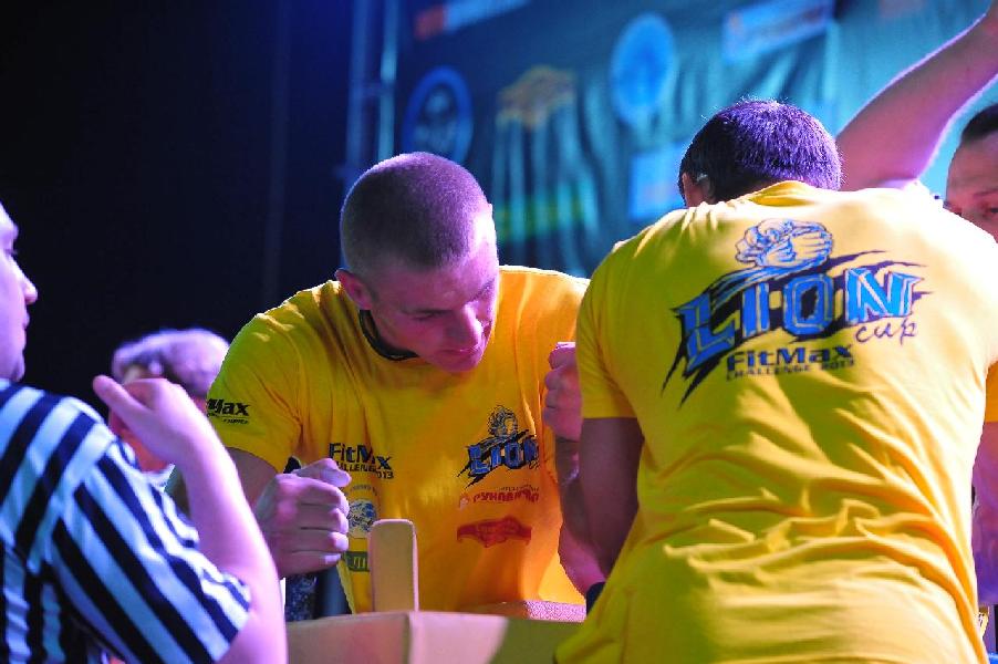 Lion Cup 2013 - Right Hand # Siłowanie na ręce # Armwrestling # Armpower.net