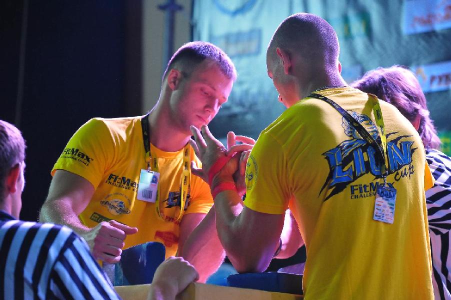 Lion Cup 2013 - Right Hand # Siłowanie na ręce # Armwrestling # Armpower.net