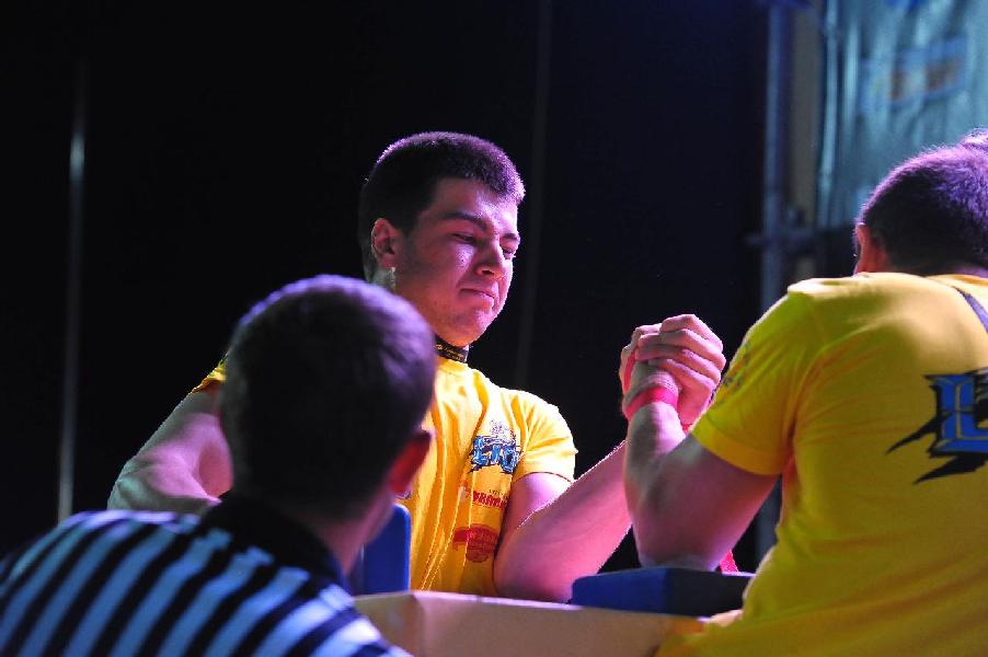 Lion Cup 2013 - Right Hand # Siłowanie na ręce # Armwrestling # Armpower.net