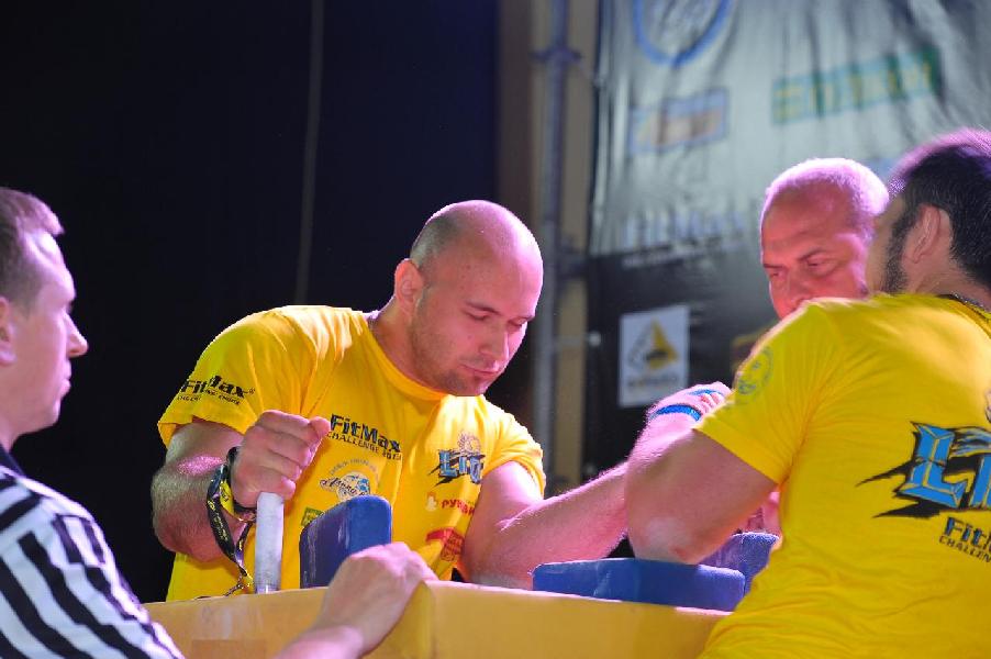 Lion Cup 2013 - Right Hand # Armwrestling # Armpower.net