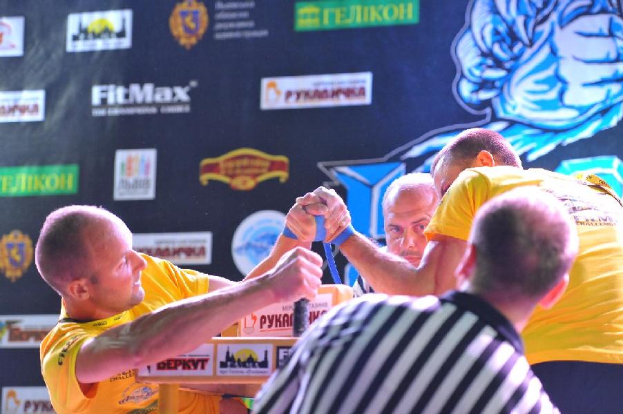 Lion Cup 2013 - Right Hand # Siłowanie na ręce # Armwrestling # Armpower.net