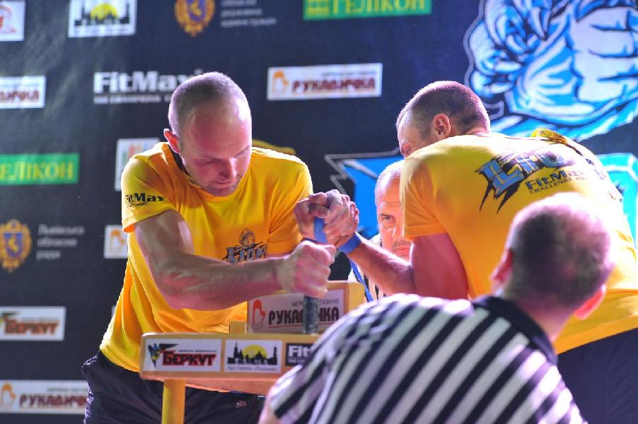 Lion Cup 2013 - Right Hand # Armwrestling # Armpower.net