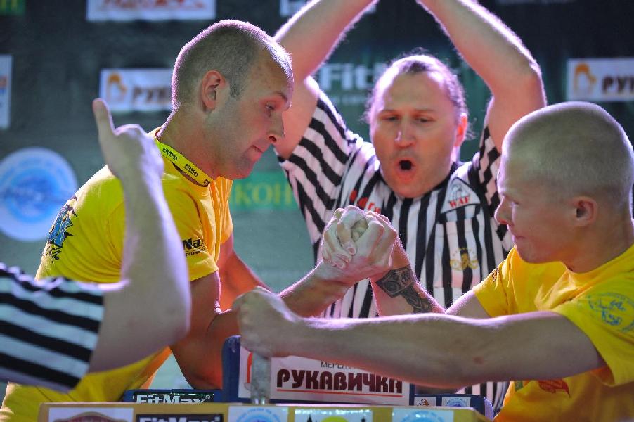 Lion Cup 2013 - Right Hand # Siłowanie na ręce # Armwrestling # Armpower.net