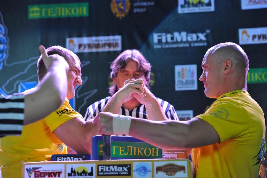 Lion Cup 2013 - Right Hand # Siłowanie na ręce # Armwrestling # Armpower.net