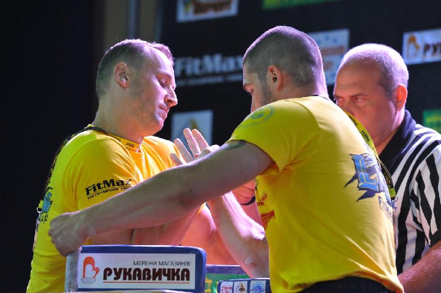 Lion Cup 2013 - Right Hand # Siłowanie na ręce # Armwrestling # Armpower.net