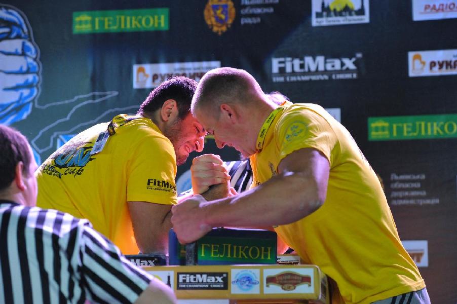 Lion Cup 2013 - Right Hand # Armwrestling # Armpower.net