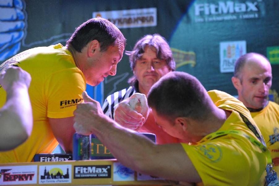 Lion Cup 2013 - Right Hand # Siłowanie na ręce # Armwrestling # Armpower.net