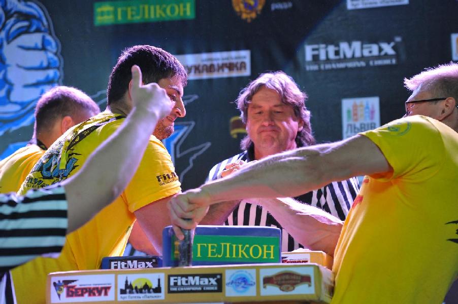 Lion Cup 2013 - Right Hand # Armwrestling # Armpower.net