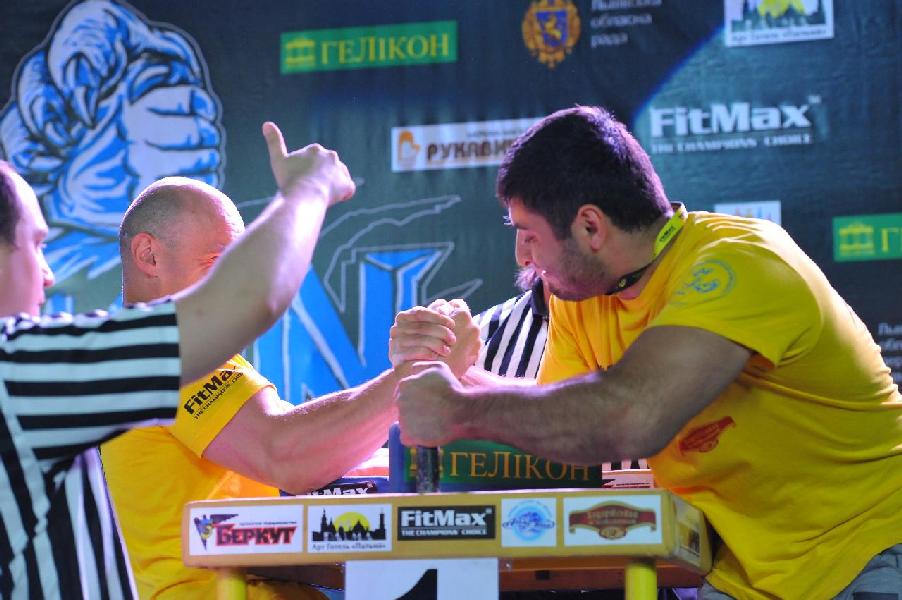 Lion Cup 2013 - Right Hand # Armwrestling # Armpower.net