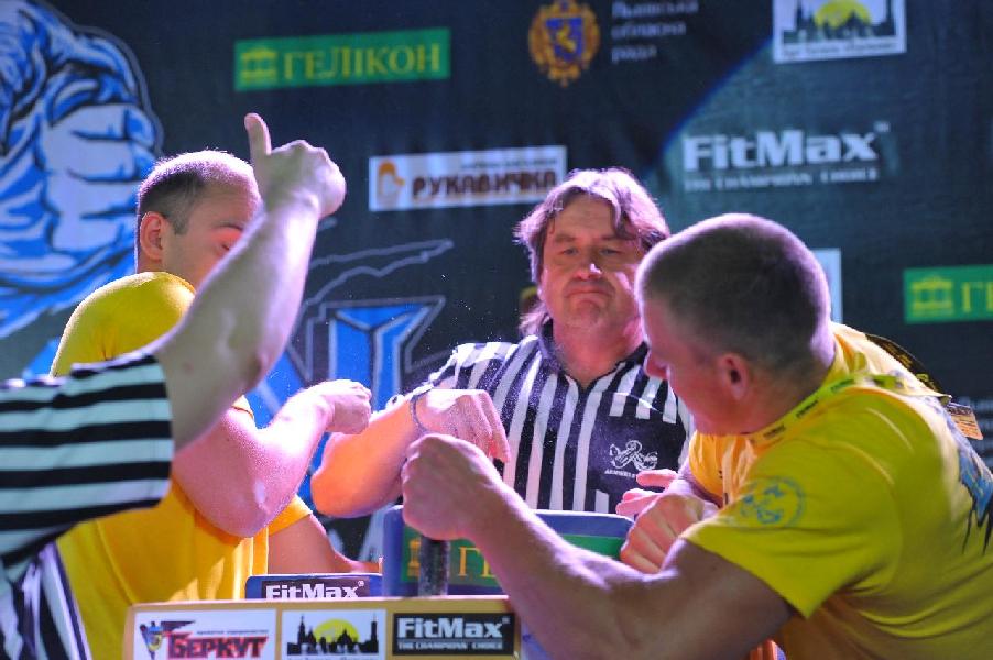 Lion Cup 2013 - Right Hand # Siłowanie na ręce # Armwrestling # Armpower.net