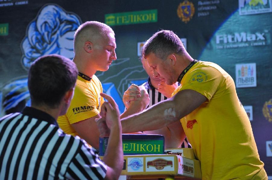 Lion Cup 2013 - Right Hand # Siłowanie na ręce # Armwrestling # Armpower.net