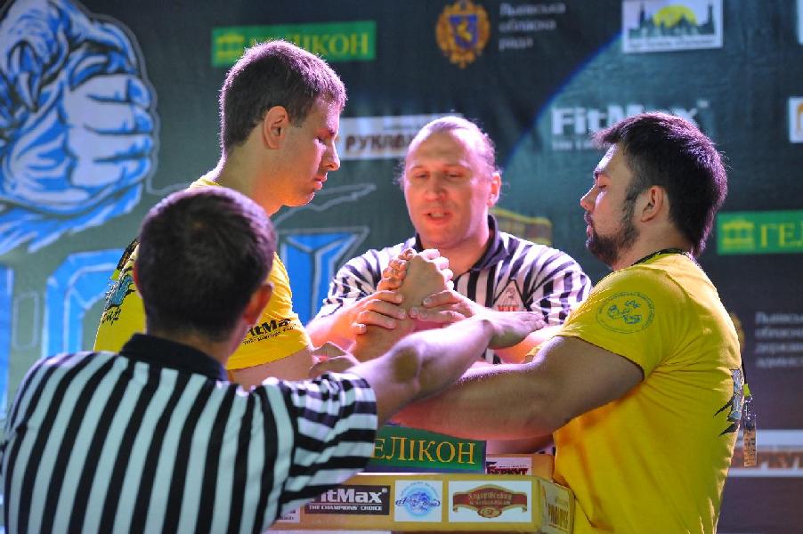 Lion Cup 2013 - Right Hand # Armwrestling # Armpower.net