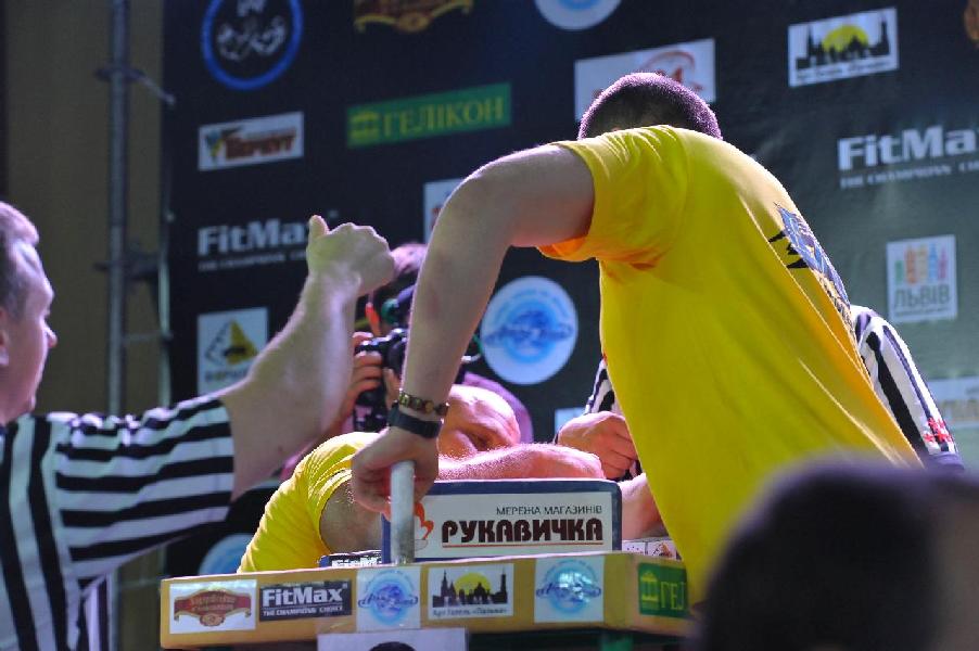 Lion Cup 2013 - Right Hand # Siłowanie na ręce # Armwrestling # Armpower.net