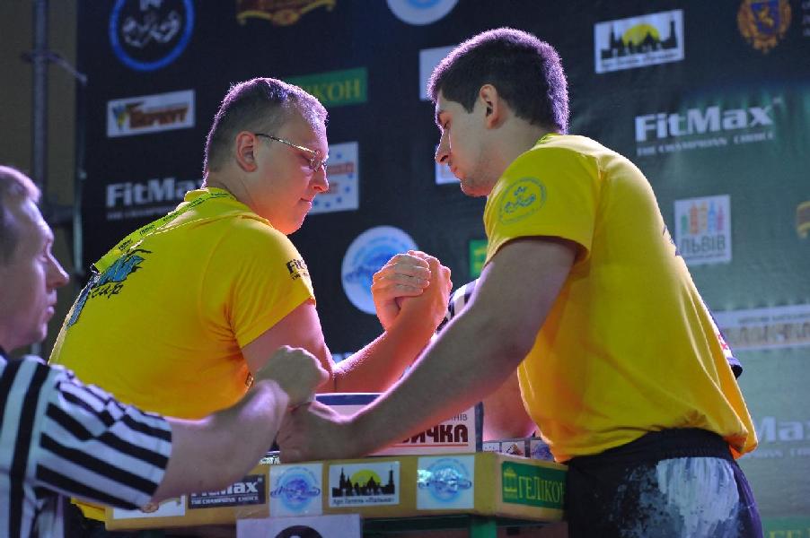 Lion Cup 2013 - Right Hand # Armwrestling # Armpower.net