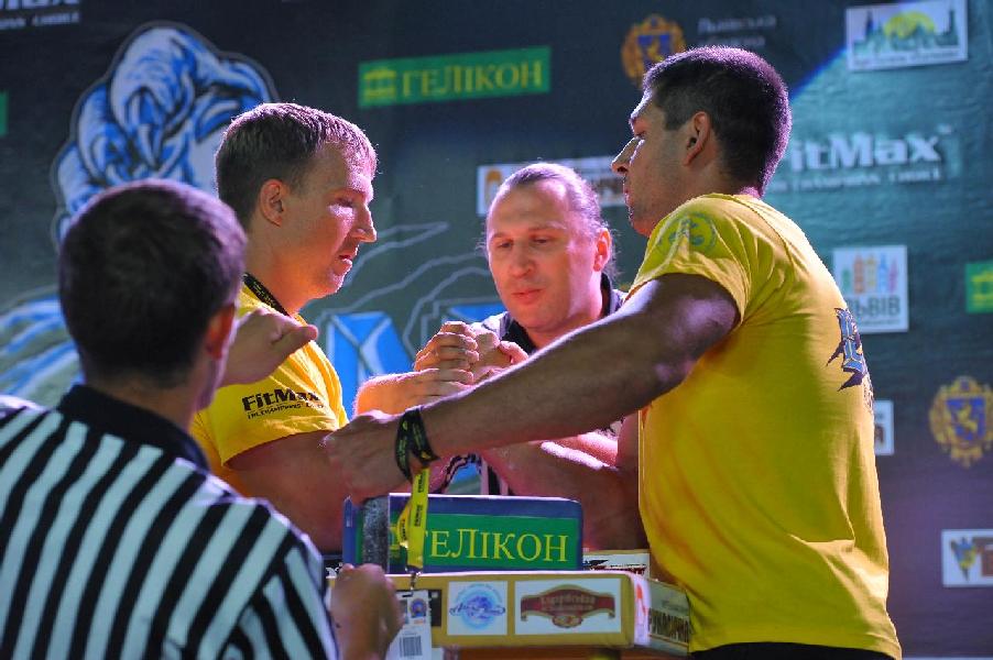 Lion Cup 2013 - Right Hand # Armwrestling # Armpower.net