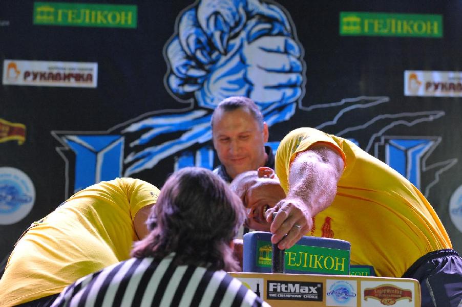 Lion Cup 2013 - Right Hand # Armwrestling # Armpower.net