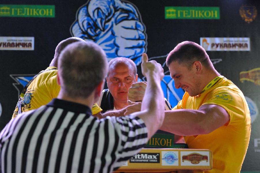 Lion Cup 2013 - Right Hand # Siłowanie na ręce # Armwrestling # Armpower.net