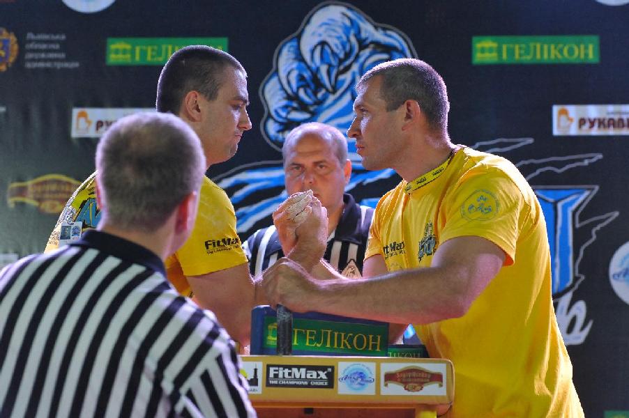 Lion Cup 2013 - Right Hand # Armwrestling # Armpower.net