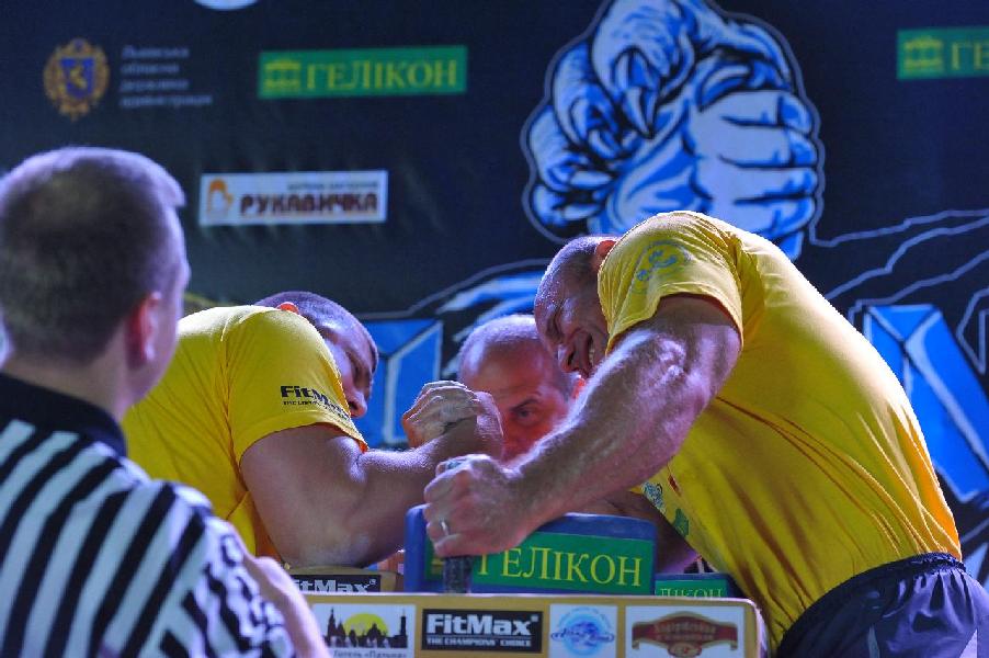 Lion Cup 2013 - Right Hand # Armwrestling # Armpower.net