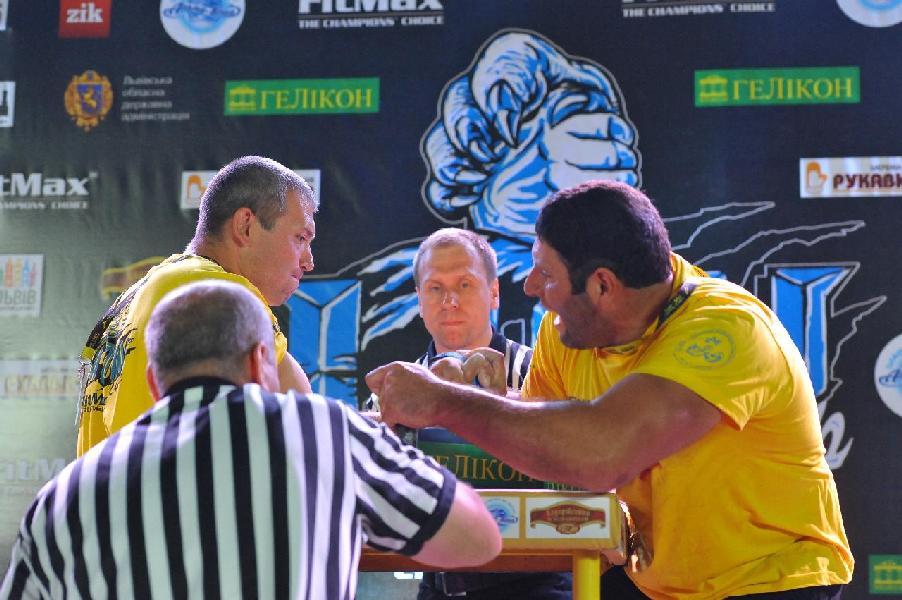 Lion Cup 2013 - Right Hand # Armwrestling # Armpower.net