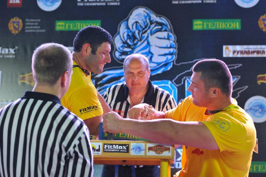 Lion Cup 2013 - Right Hand # Armwrestling # Armpower.net