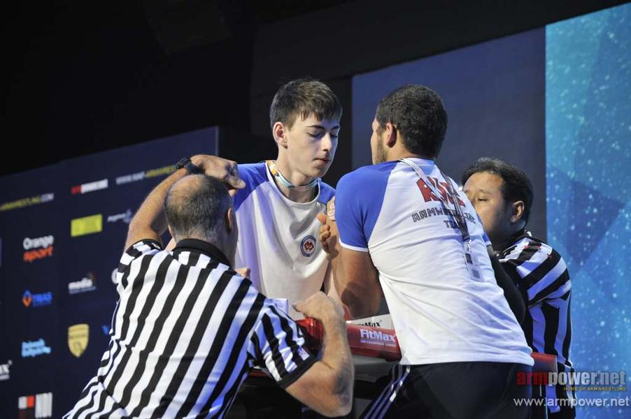 World Armwrestling Championship 2013 - day 1 # Armwrestling # Armpower.net